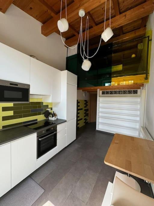 Apartamento Casa Indipendente Con Vista Acquedotto